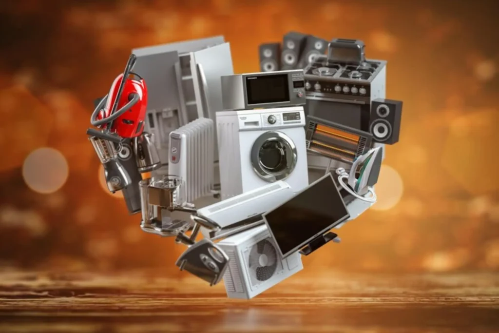 2025 Product Development Trends for Consumer Electronics: Cut Time to Market with Smart SaaS Ops